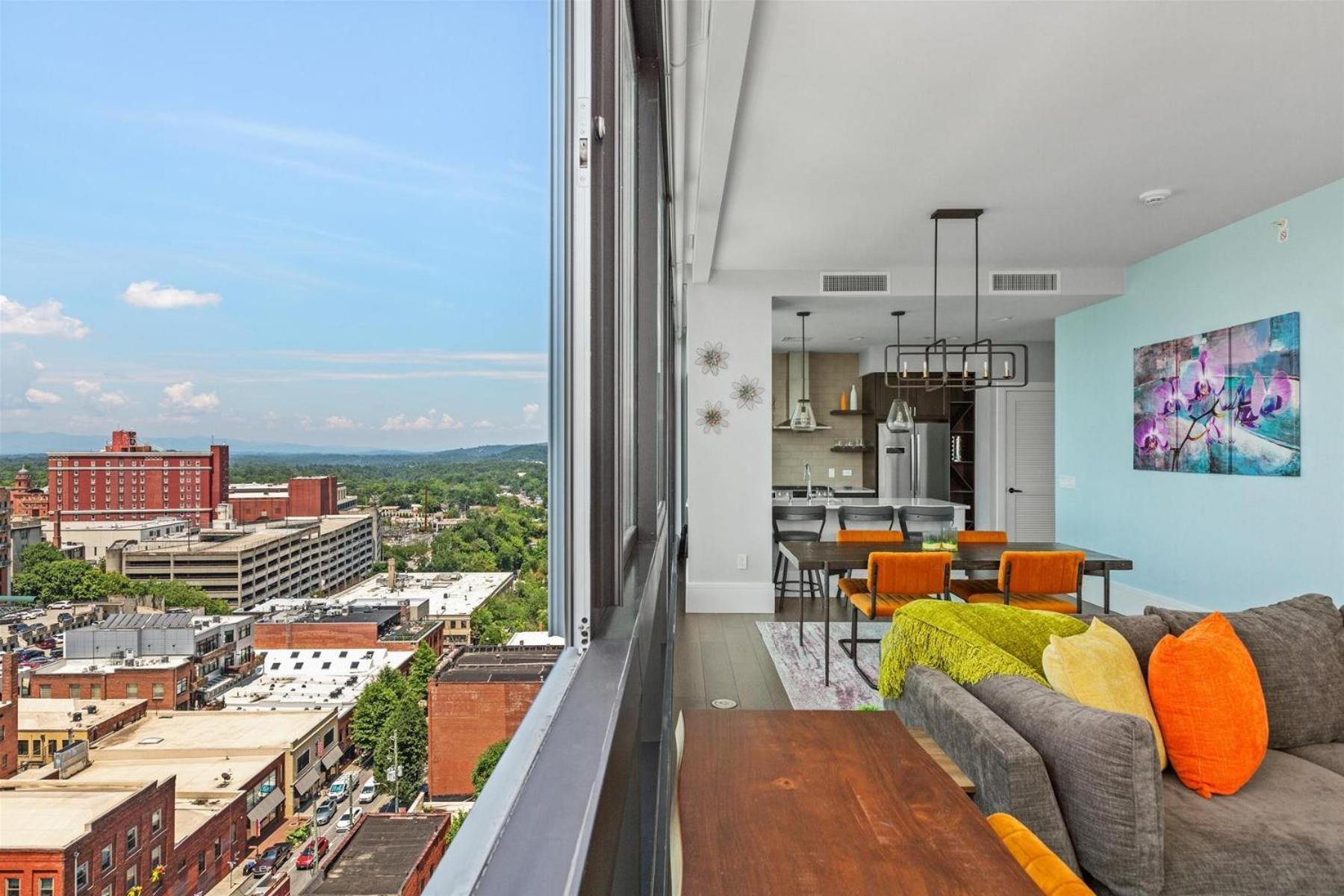 Endless Sunset Retreat Apartment แอชวิลล์ ภายนอก รูปภาพ